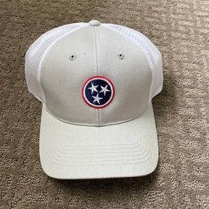NWOT Volunteer Traditions Tristar Promesh Hat